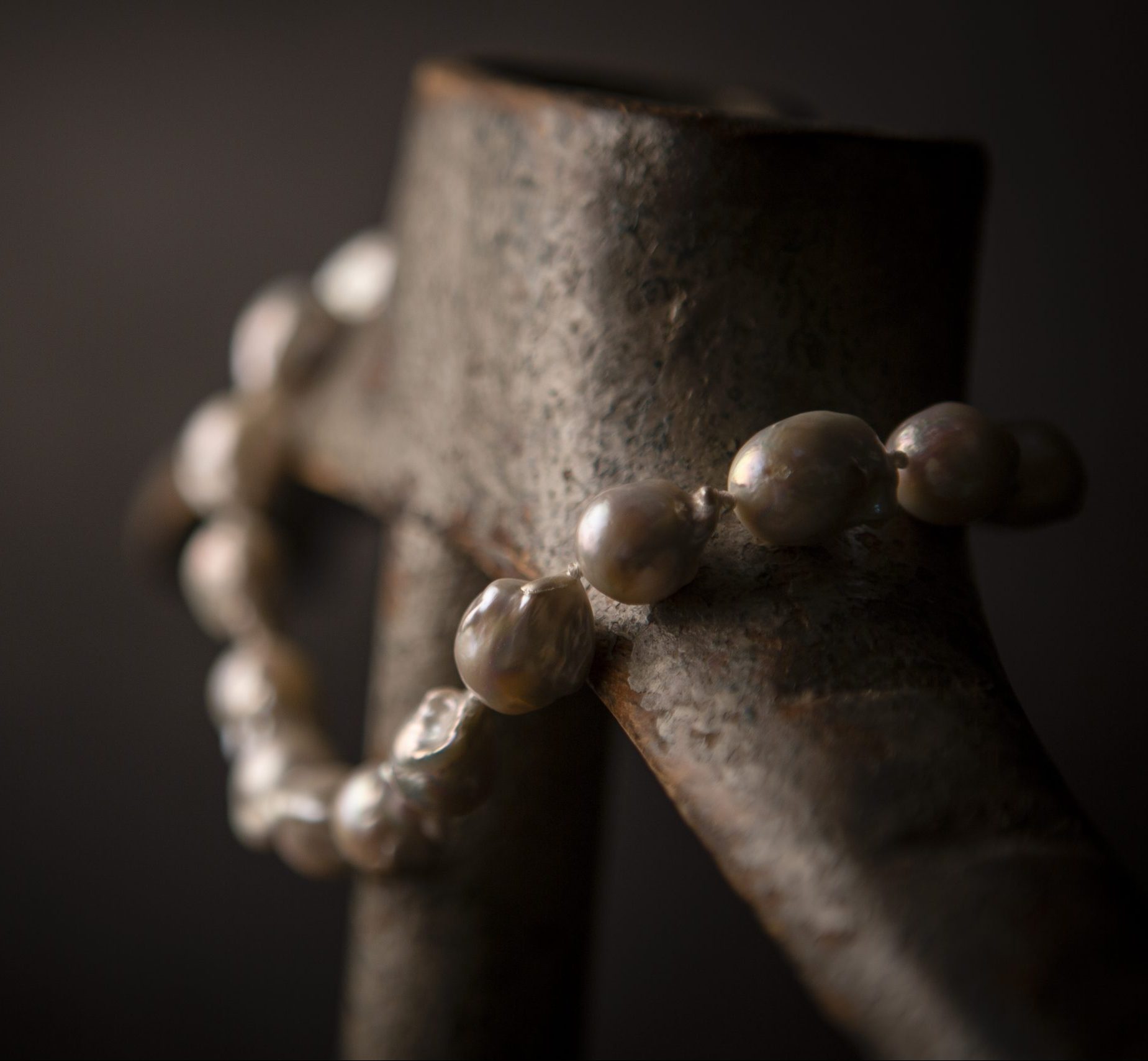 Giant Baroque Pearl Necklace, gold vermeil - Image 8