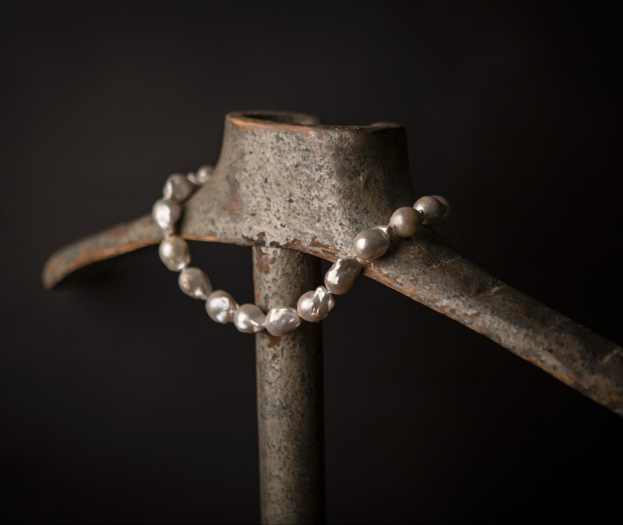 Giant Baroque Pearl Necklace, gold vermeil - Image 7