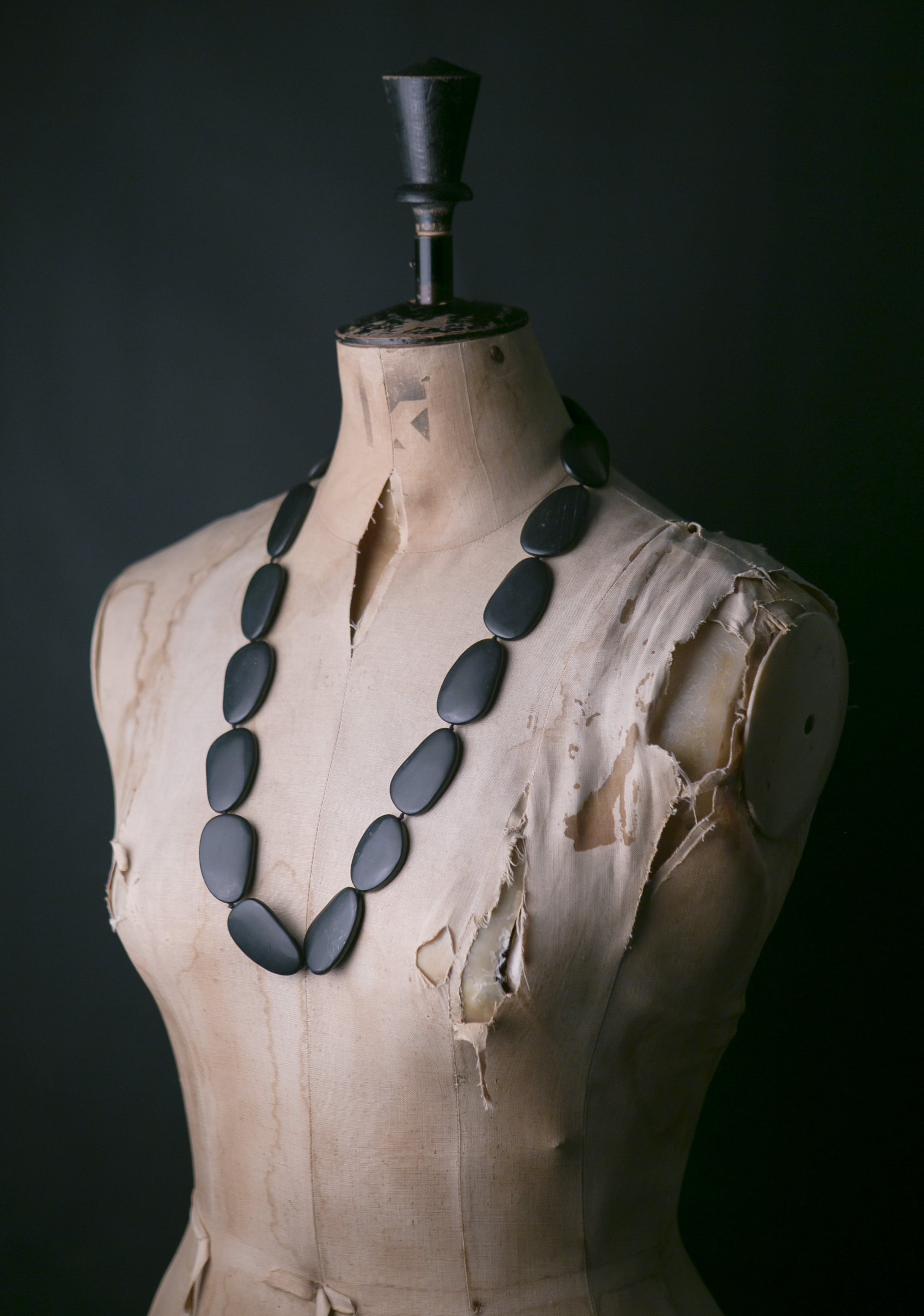Matt Black Onyx Free-form Necklace - Image 3