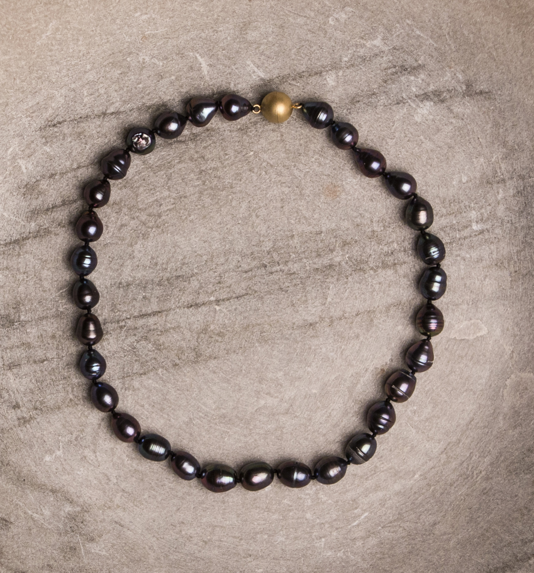 peacock baroque pearl necklace - Image 2