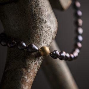 peacock baroque pearl necklace