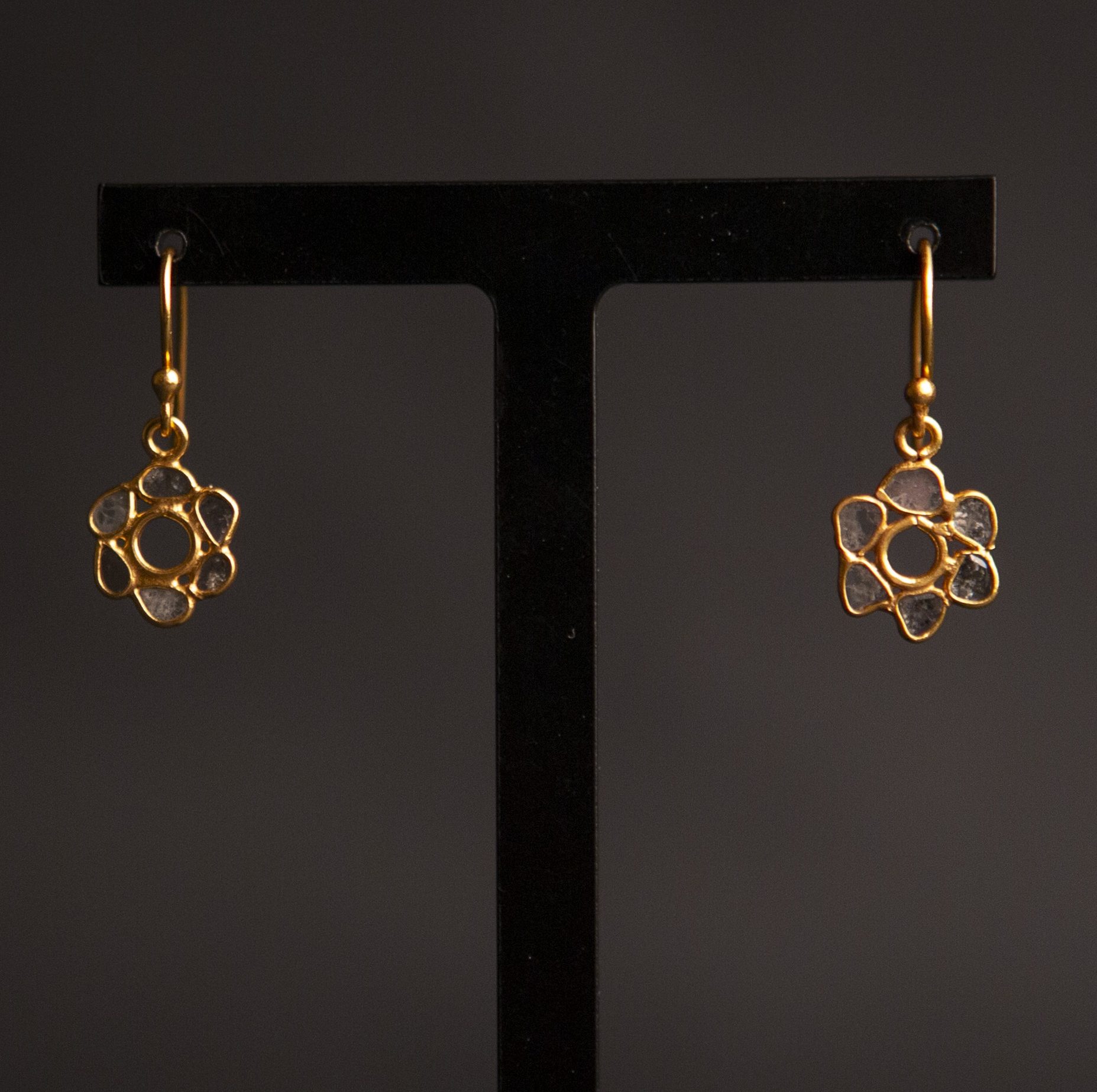 Diamond flower gold Vermeil Earrings - Image 5