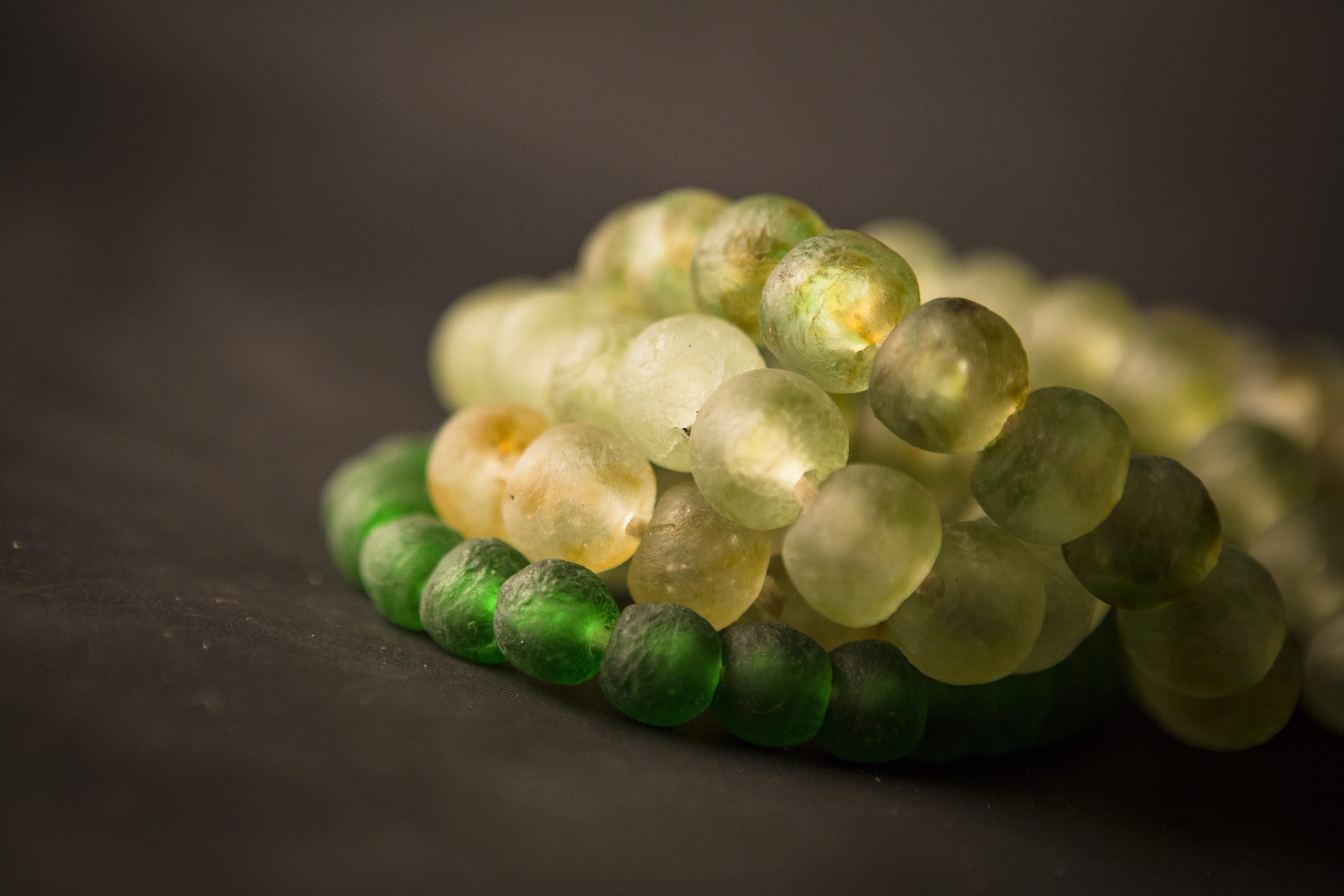 a Recycled Glass Bead Necklace - green - Image 3