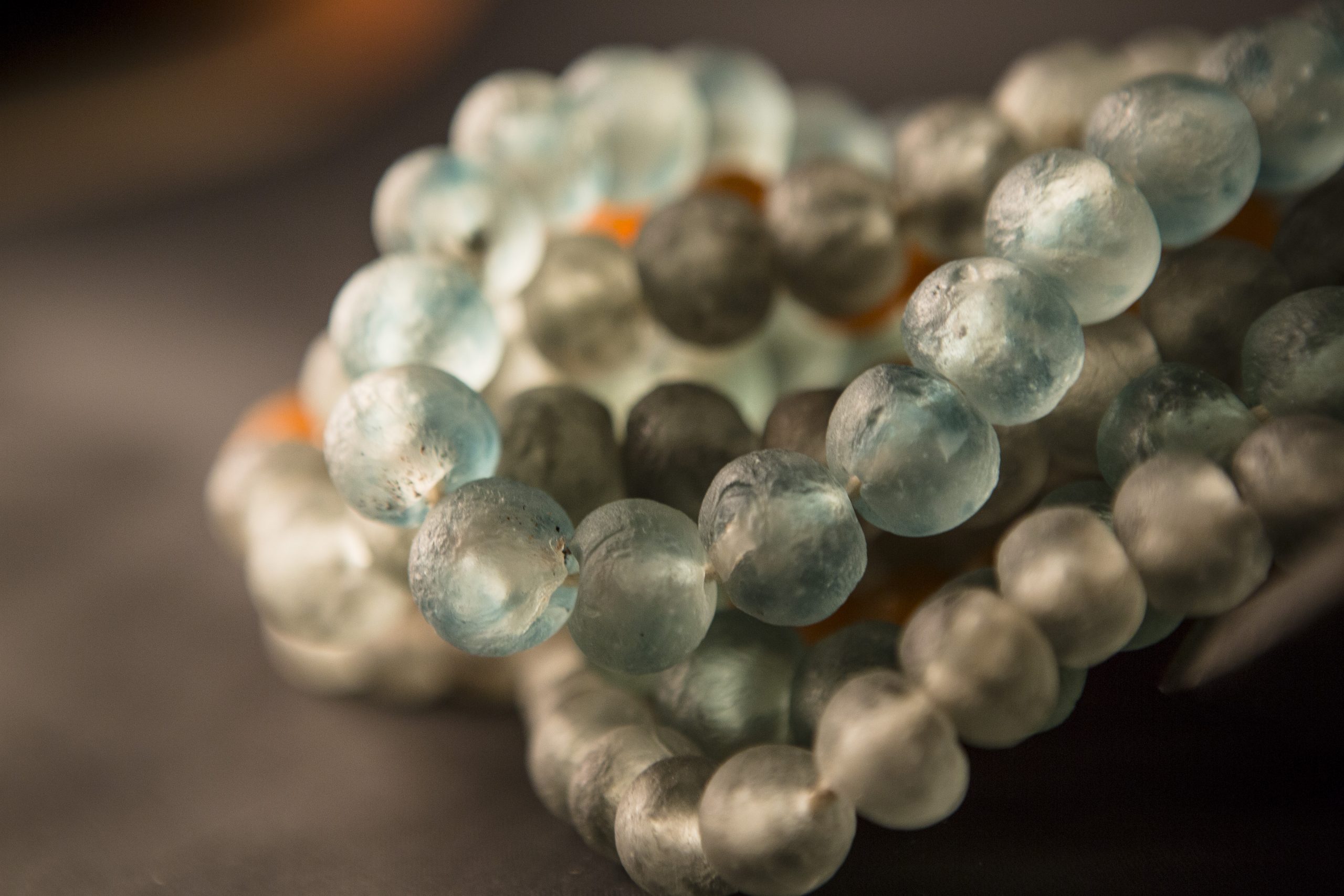 a Recycled Glass Bead Necklace large - aqua - Image 3