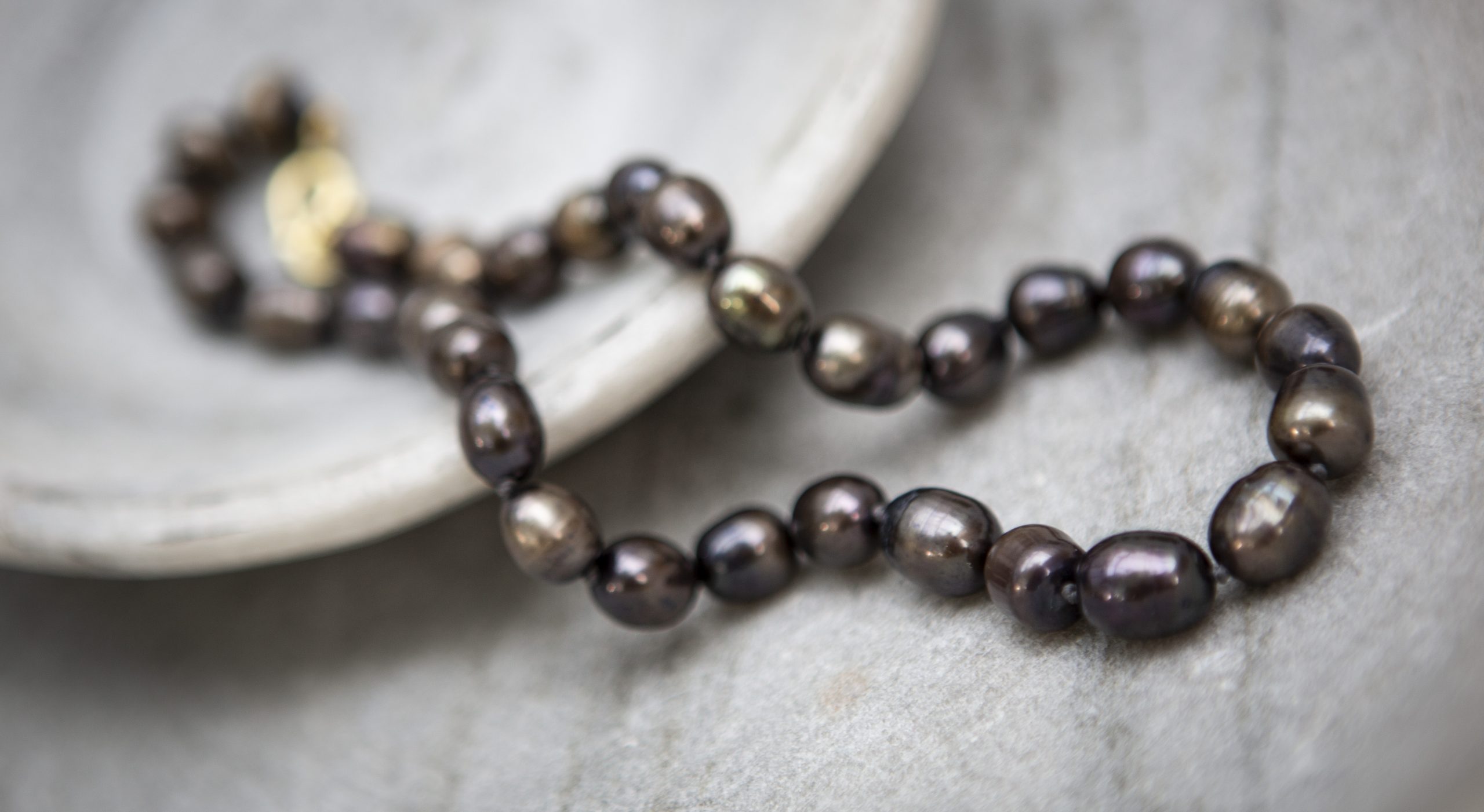 peacock golden Pearl Necklace, gold vermeil - Image 3