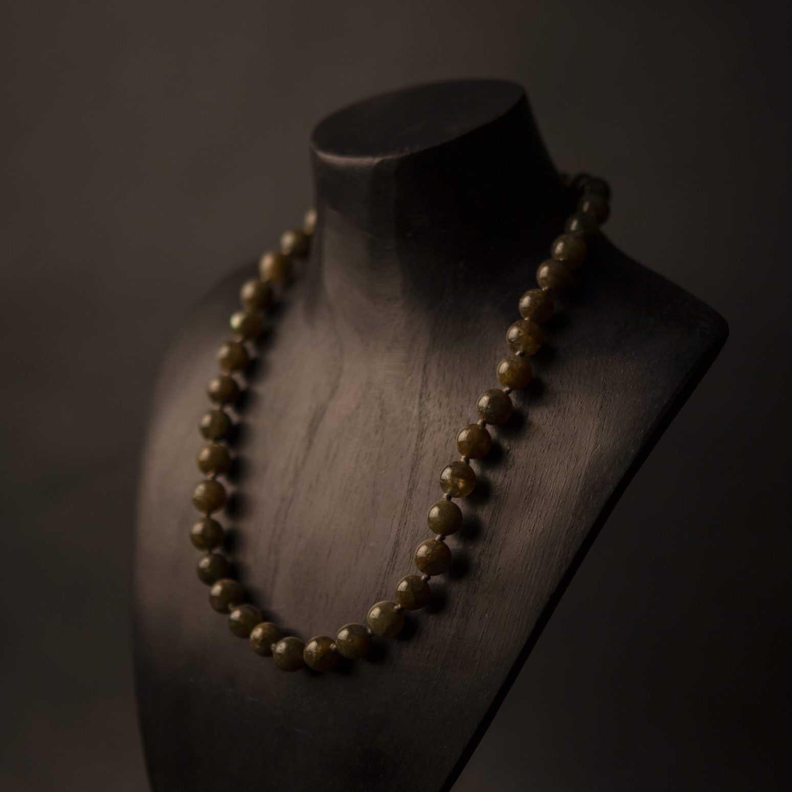 labradorite ball necklace - Image 4