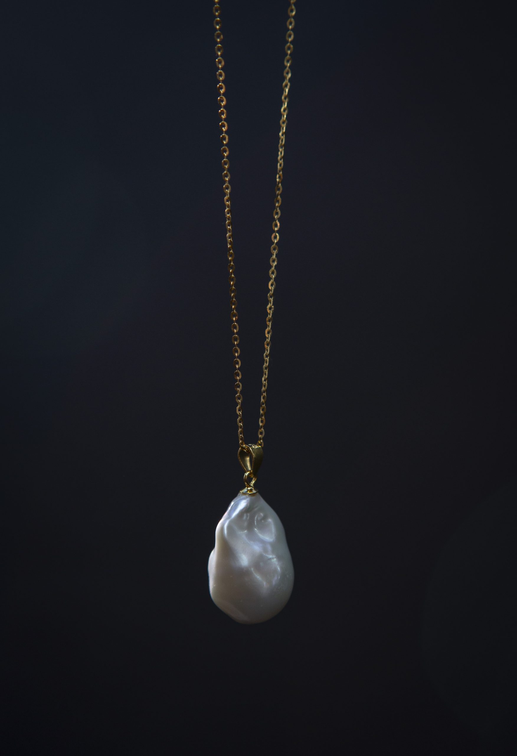 giant baroque pearl pendant necklace - Image 5