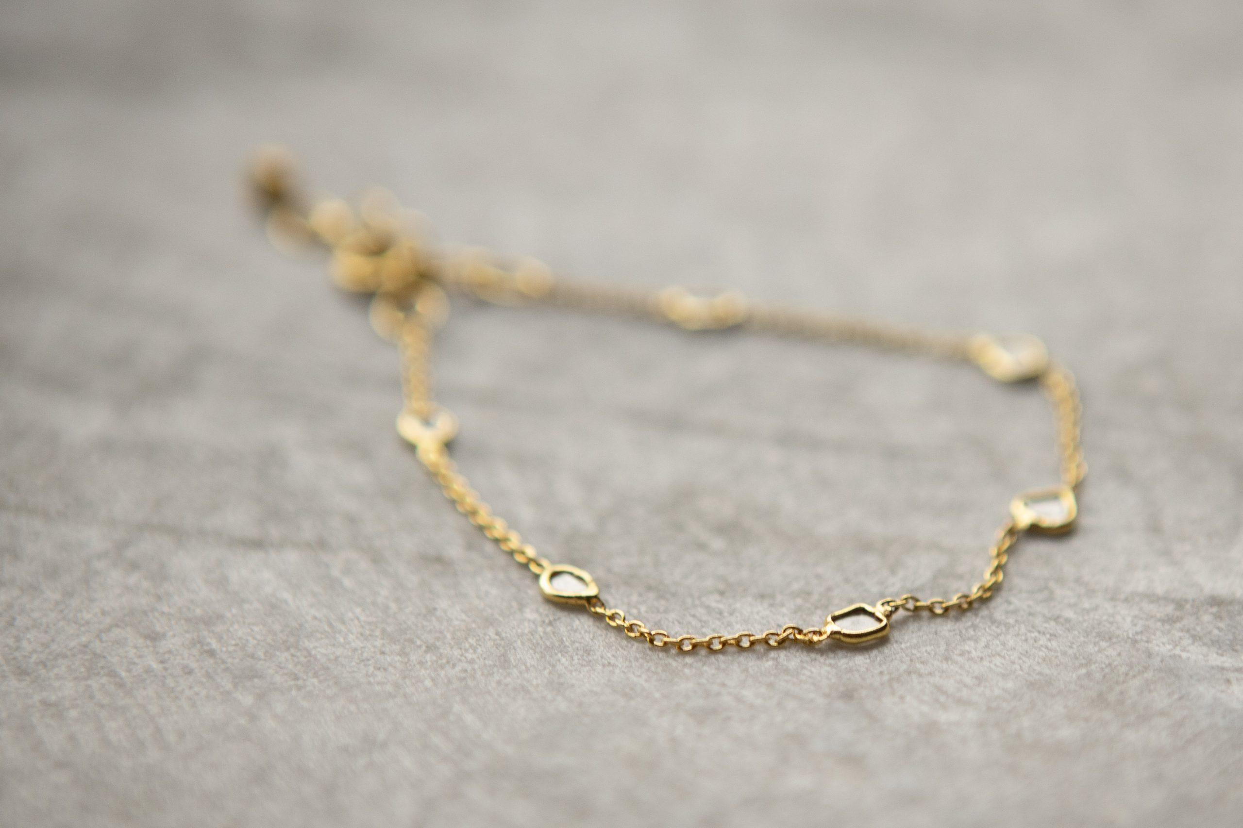Diamond Slice gold vermeil leaf bracelet - Image 3