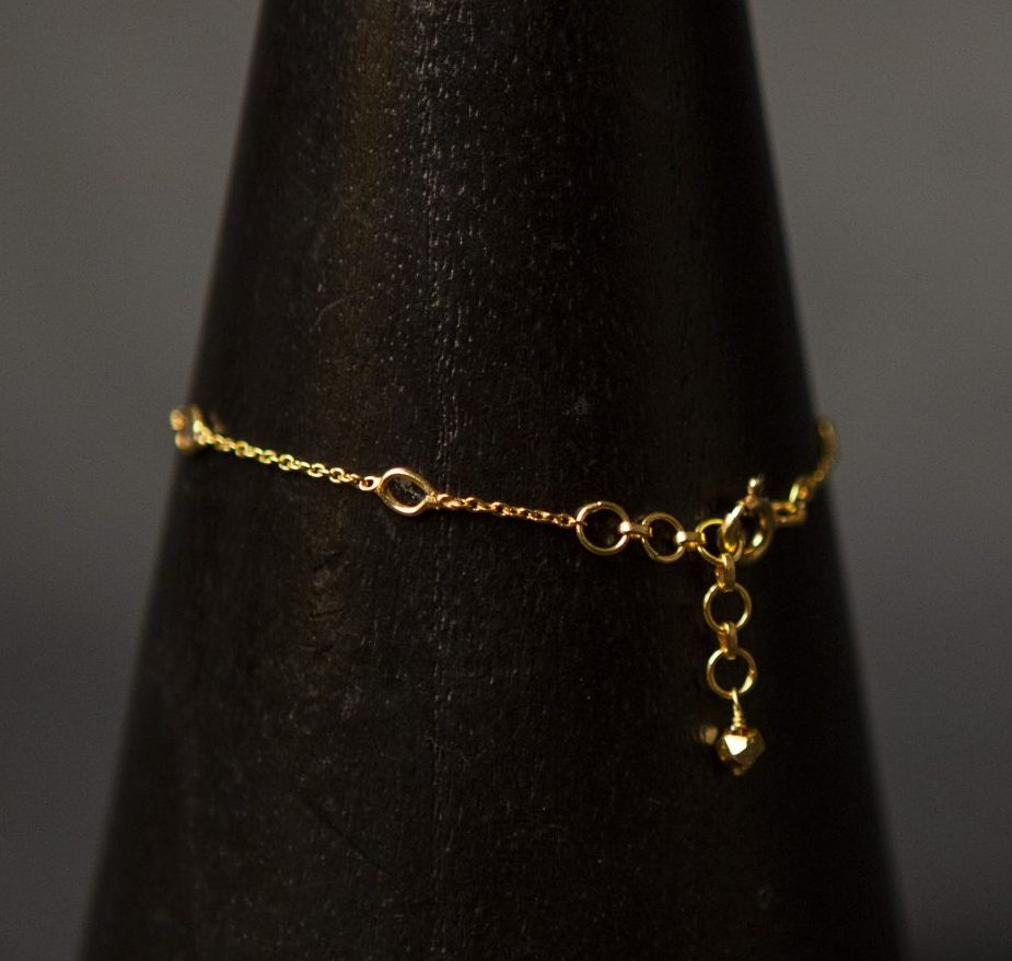 Diamond Slice gold vermeil leaf bracelet - Image 4